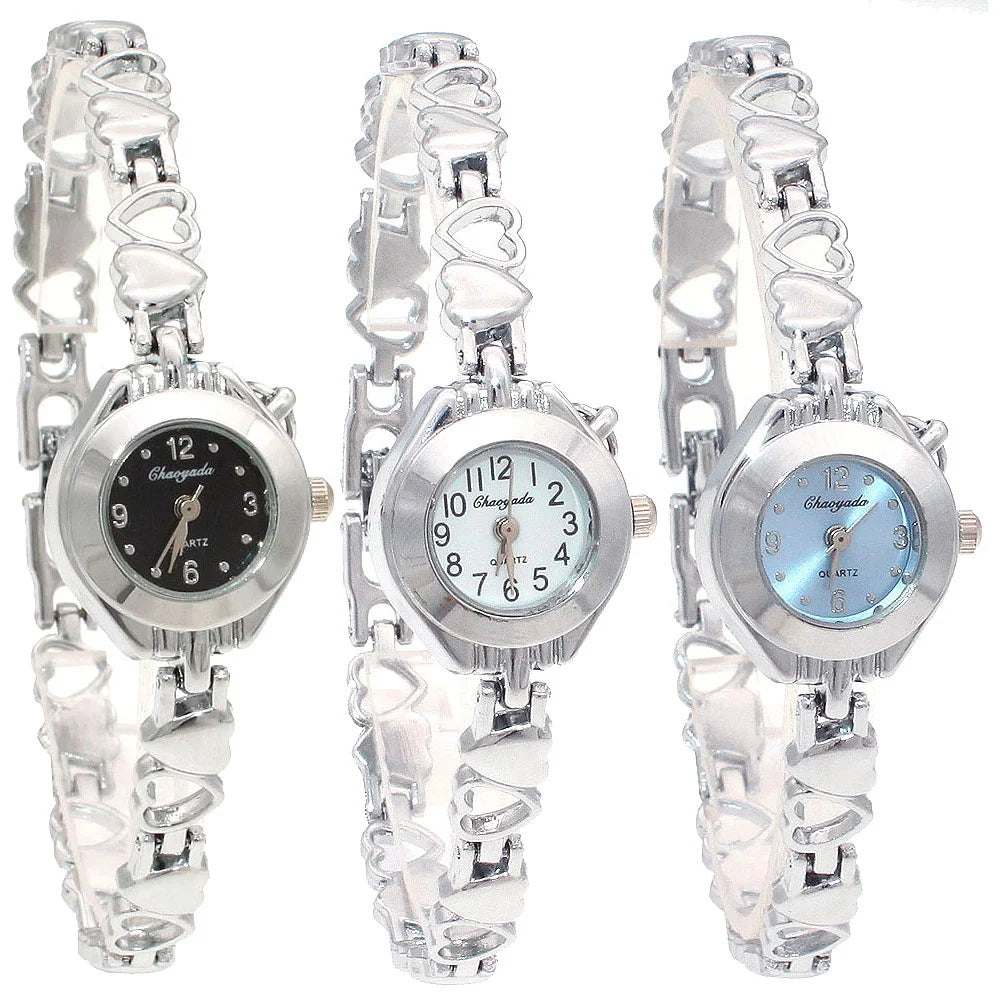 β¨ Kawaii Retro Quartz Bracelet Watch πΈ Vintage Roman Style for Women π High-Quality Silver Timepiece β°