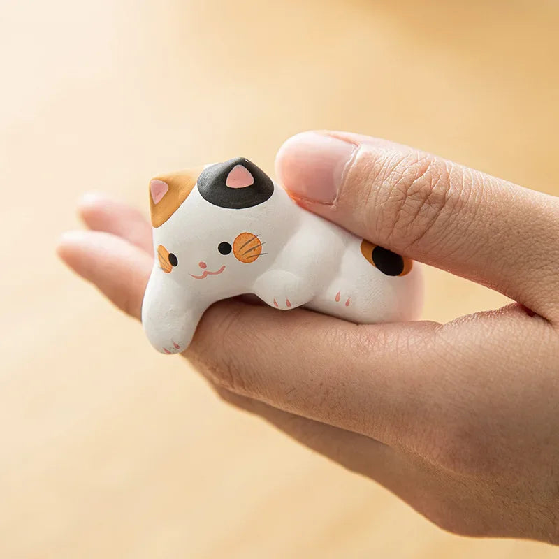 Kawaii Desktop Delight: Adorable Cat, Rabbit & Frog Ornaments for Good Luck 🌟🐾✨