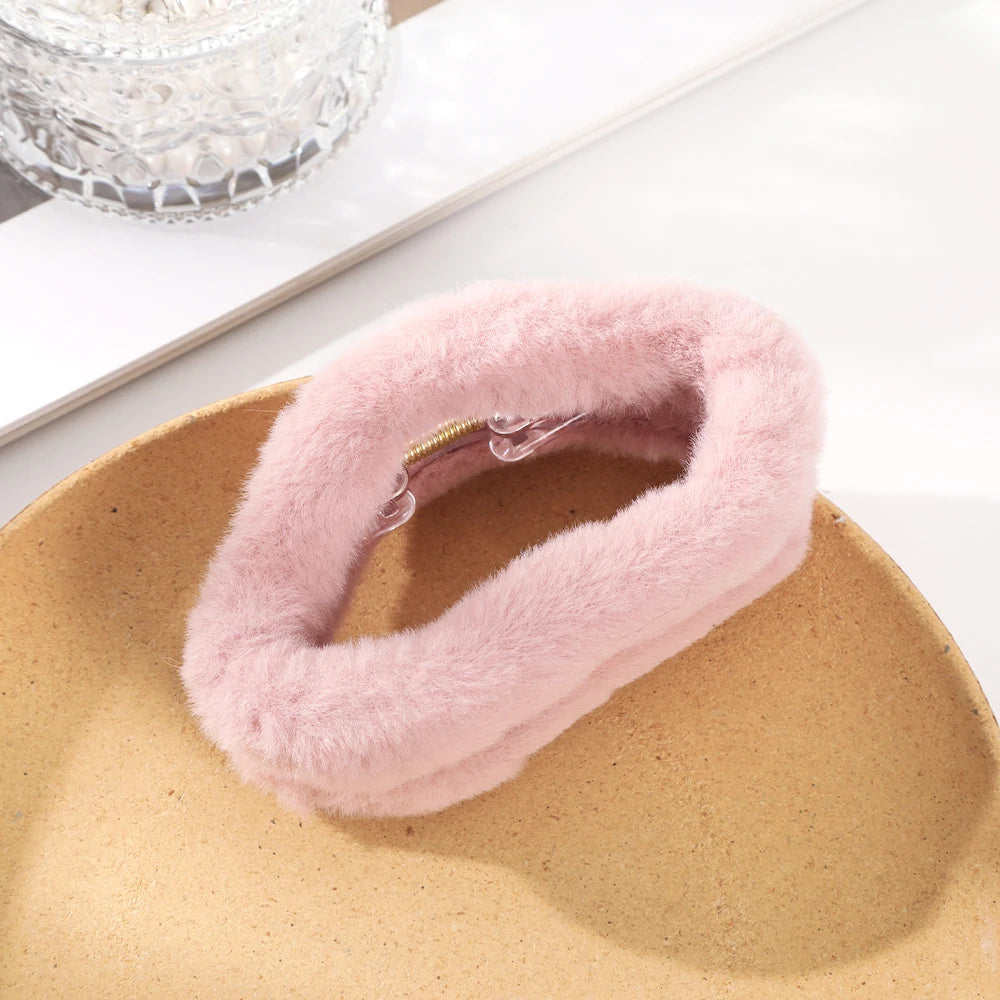 Cute Plush Big Crab Hair Claw Clip π¦β¨ | Perfect for Thick Hair & Playful Ponytails | Adorable Kawaii Hair Accessory for Women! π