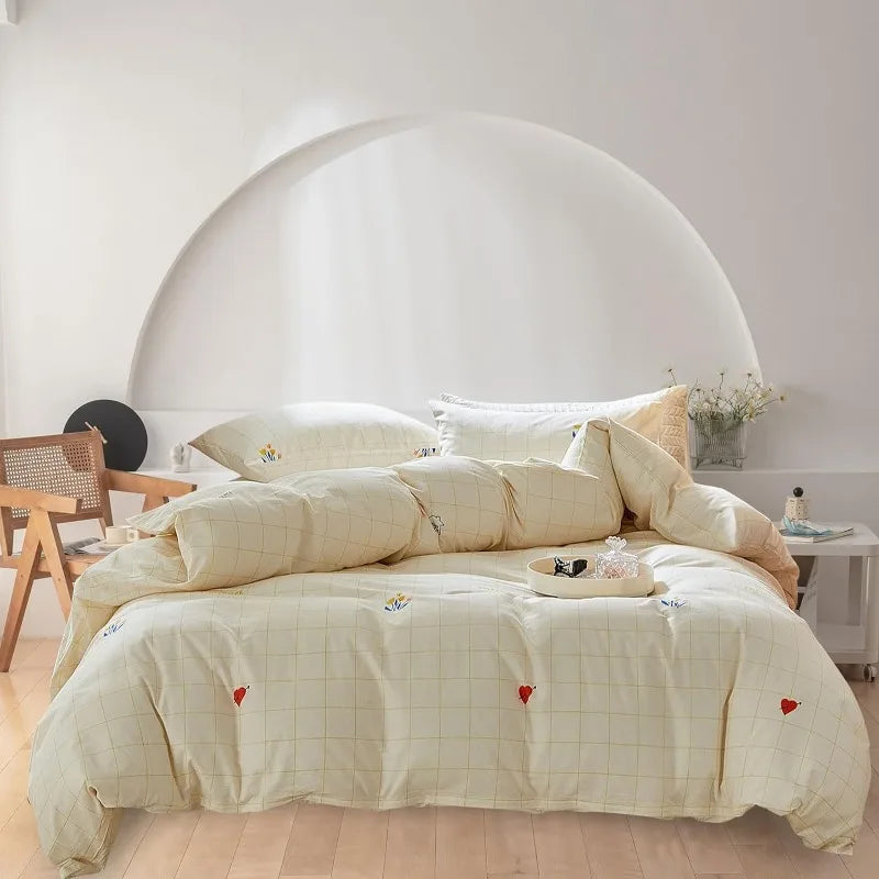 Kawaii Strawberry Dreams Duvet Cover Set - Adorable 3-Piece Cotton Bedding for Cozy Comfort ๐โจ