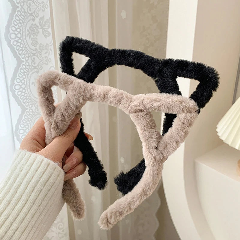 Kawaii Cat Ears Headband πΎβ¨ Cozy Velvet Hair Hoop for Women πΈ Perfect for Autumn & Winter!
