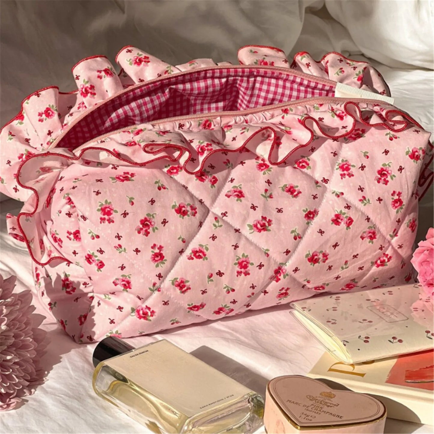 Kawaii Lace Cosmetic Bag π | Cute Zipper Makeup Organizer π | Adorable Pencil Case & Lipstick Holder πΈ | Perfect Travel Toiletry Bag βοΈ