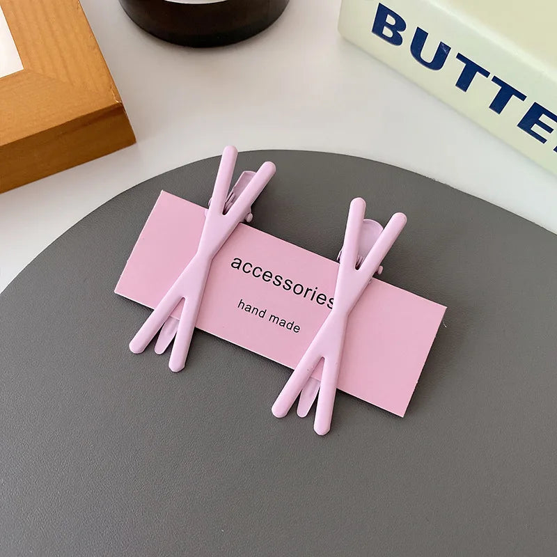 β¨ Adorable Gradient Hairpin Clips π¬ for Sweet Bangs & Playful Styles! π