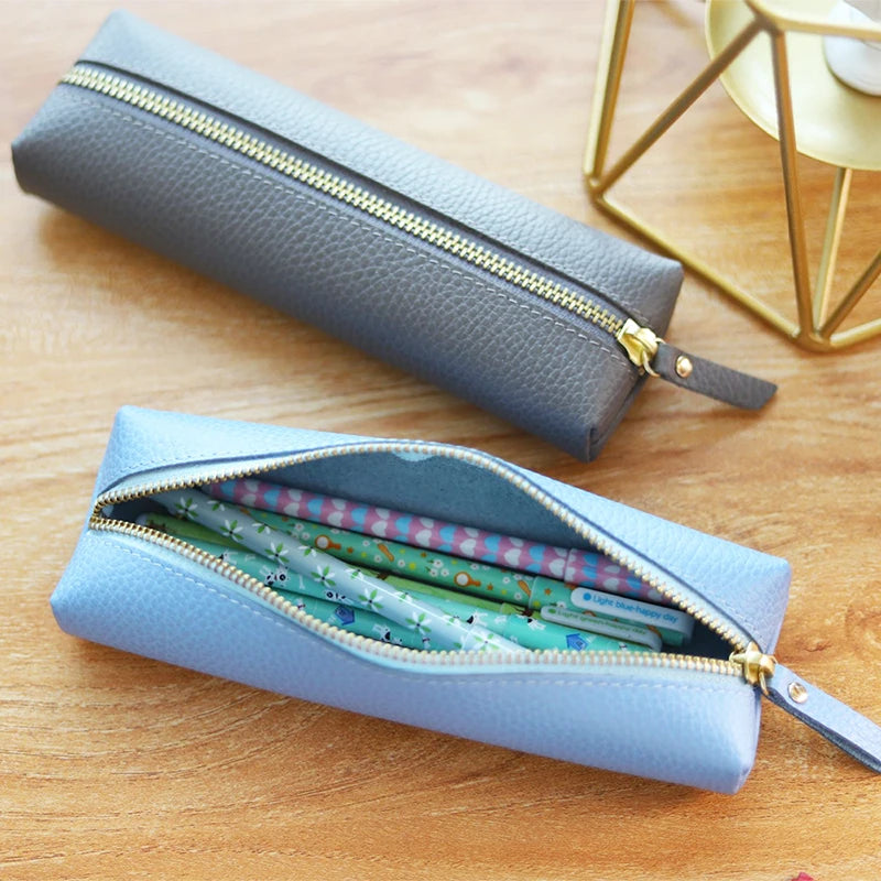 Kawaii Custom Cow Leather Pencil Case β¨π¨ - Adorable Personalized Zipper Bag for Students & Professionals! πποΈ