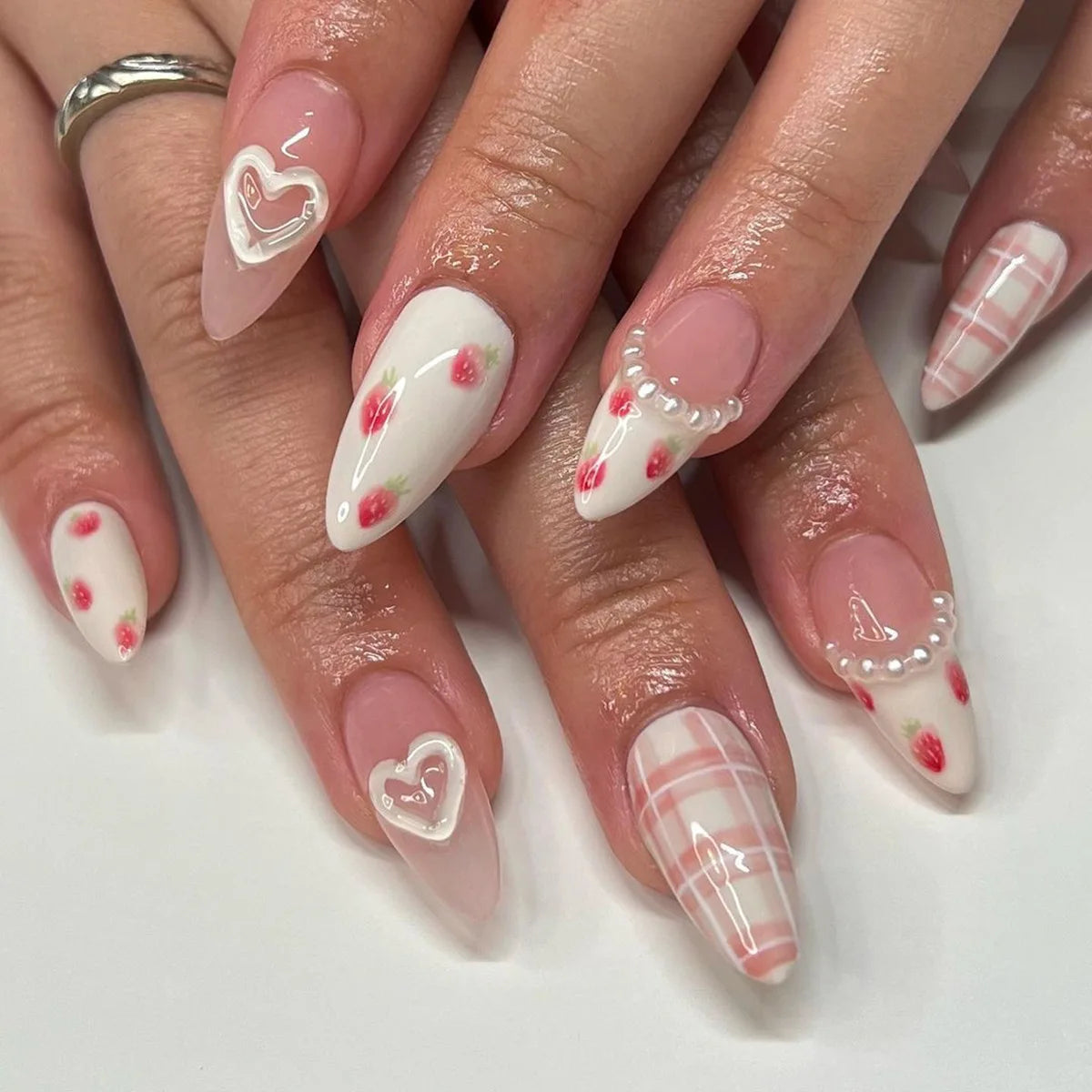 Kawaii Pink Bow French Nail Art - 24PC Almond Press-On Nails ππ
β¨