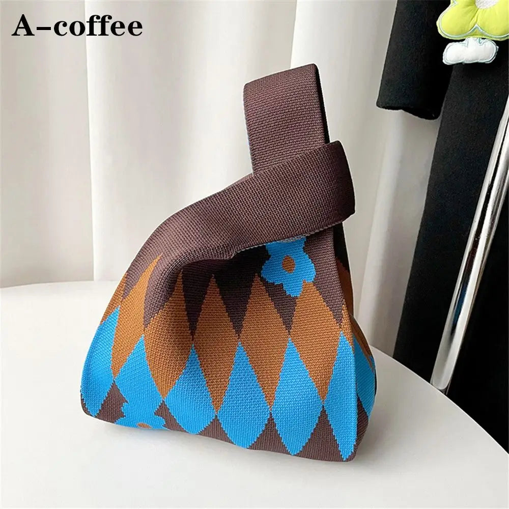 Kawaii Floral Knit Handbag ๐ธโจ | Cute Womenโs Casual Tote & Wrist Bag | Reusable Shopping Companion ๐๐