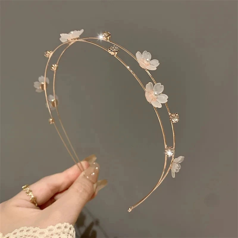 Kawaii Double Layer Floral Pearl Headband πΈβ¨ - Shiny Rhinestone Hairband for Trendy Women! ππ