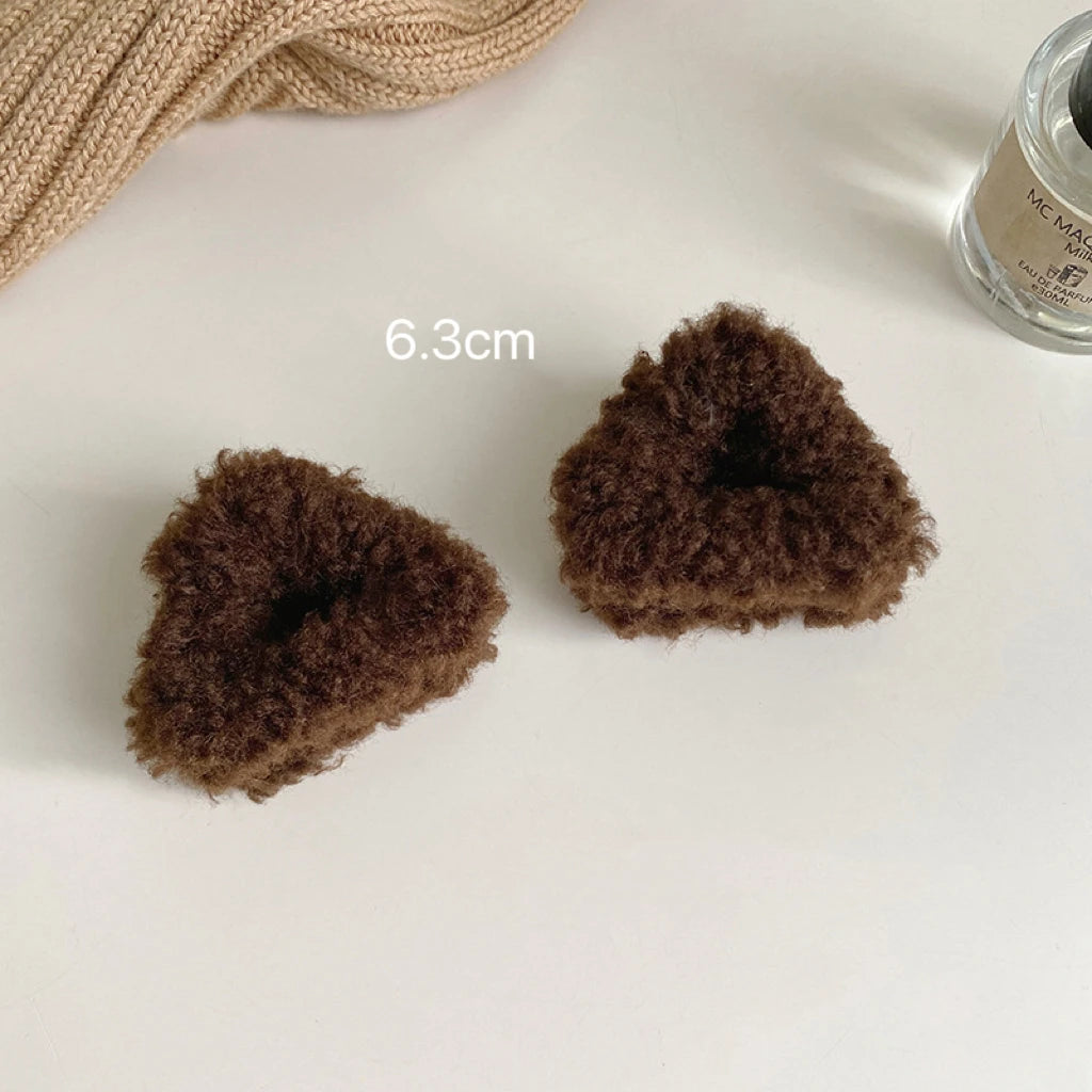 Kawaii Fluffy Cat Ear Hair Clips πΎβ¨ | Adorable Lamb Cashmere Accessory for Winter π | Cute Headwear for Girls & Women π