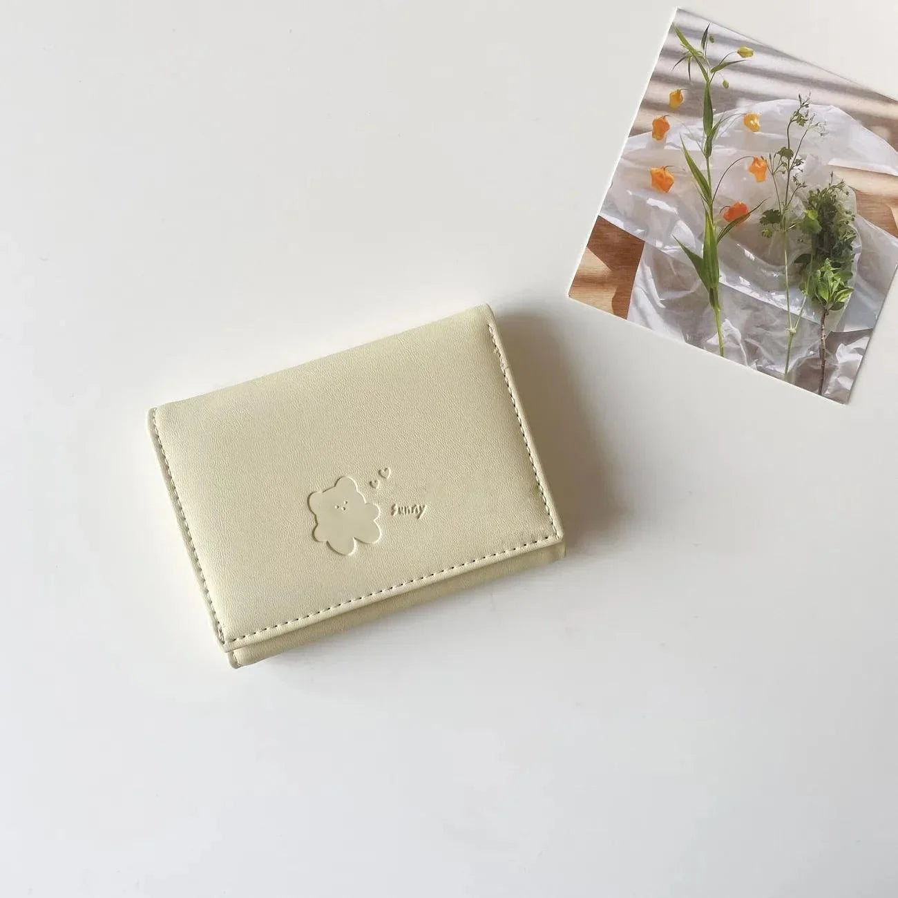 π»β¨ Adorable Bear Charm Wallet: Triple Fun-Fold Card & Coin Purse for Stylish Ladies! ππ