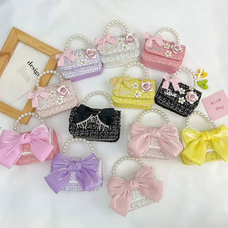 Kawaii Princess Pearl Handbag πβ¨ - Adorable Bow Shoulder Messenger Bag for Kids & Parents! πΈπ§
