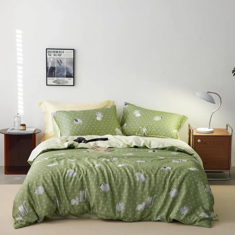 Kawaii Strawberry Dreams Duvet Cover Set - Adorable 3-Piece Cotton Bedding for Cozy Comfort ๐โจ
