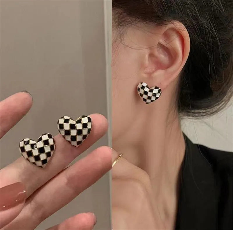 Kawaii Crystal Bowknot Stud Earrings πβ¨ Cute Golden Fashion Jewelry Gift for Women ππ