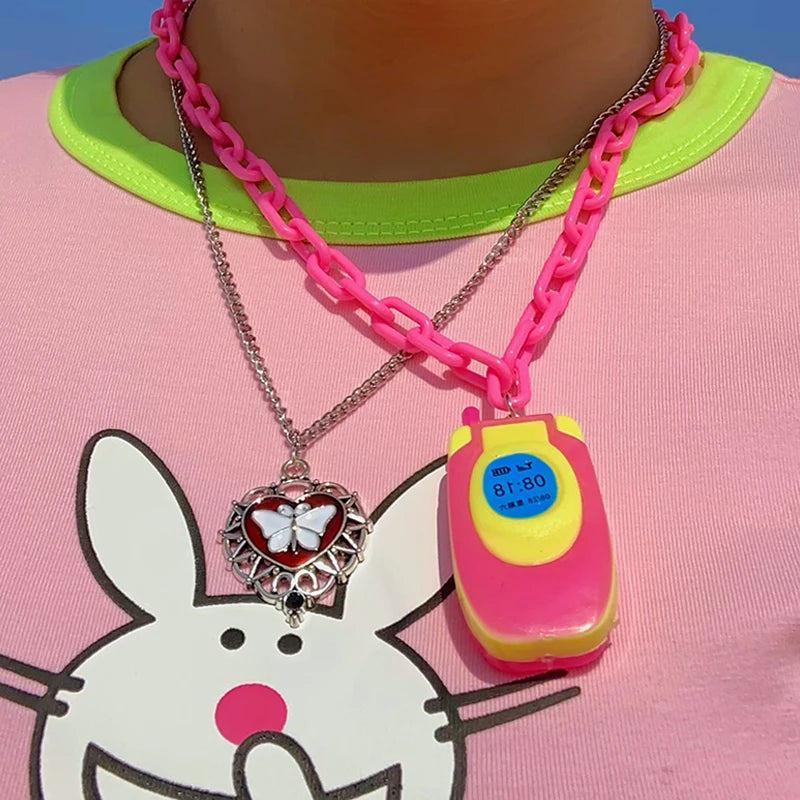 π Cute Pink Mini Phone Pendant Necklace πΈ Trendy Y2K Harajuku Jewelry for Women β¨ 2000s Vibes!