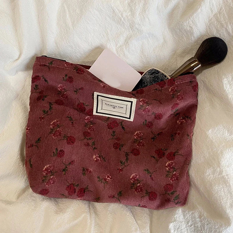 Kawaii Corduroy Flower Makeup Pouch πΈβ¨ | Adorable Travel Cosmetic Bag for Students ππ | Stylish Lipstick & Brush Organizer π