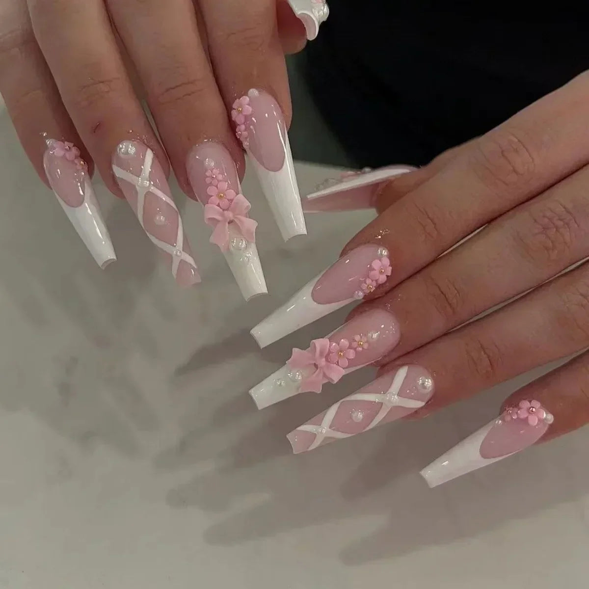 β¨ Kawaii Glitter Blue French Ballerina Press-On Nails - 24Pcs Love Stripes Design ππ
Full Cover Acrylic Nail Tips!