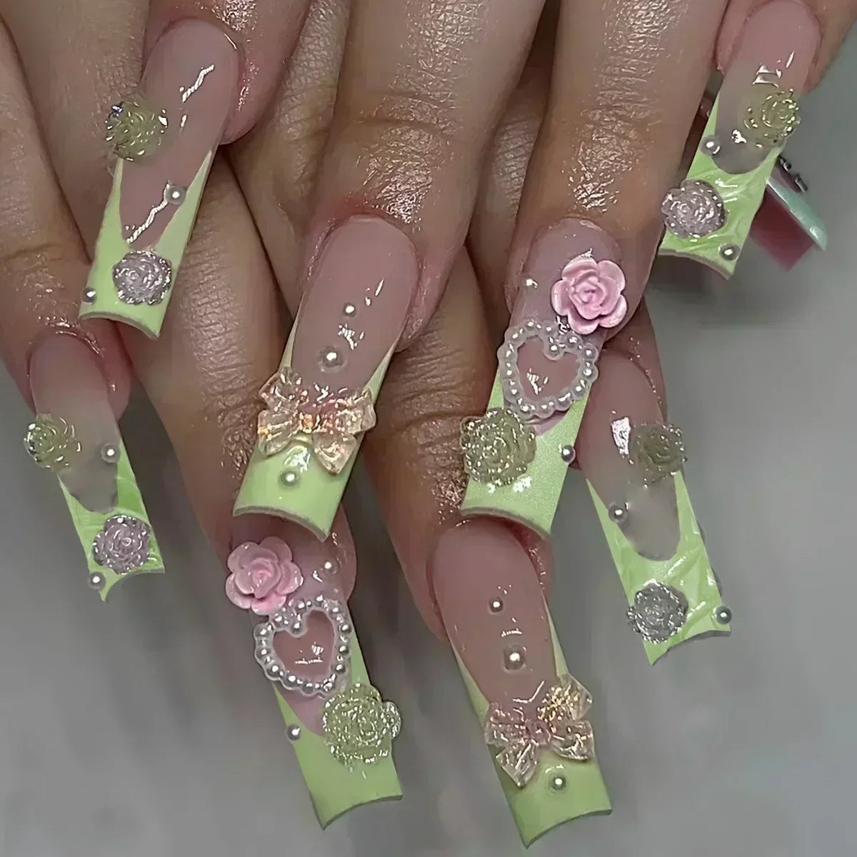 Kawaii Love Pattern Coffin Nails πβ¨ | 24Pcs Brown French Full Cover Press-On Tips π
π