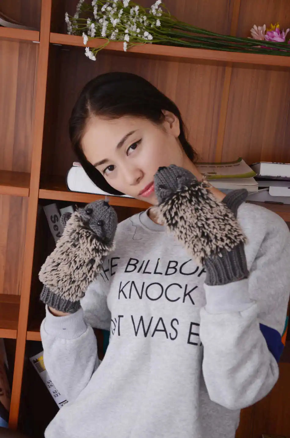 Whimsical Hedgehog All Finger Knit Gloves for Women with Cute Cartoon Charm 🧶🦔