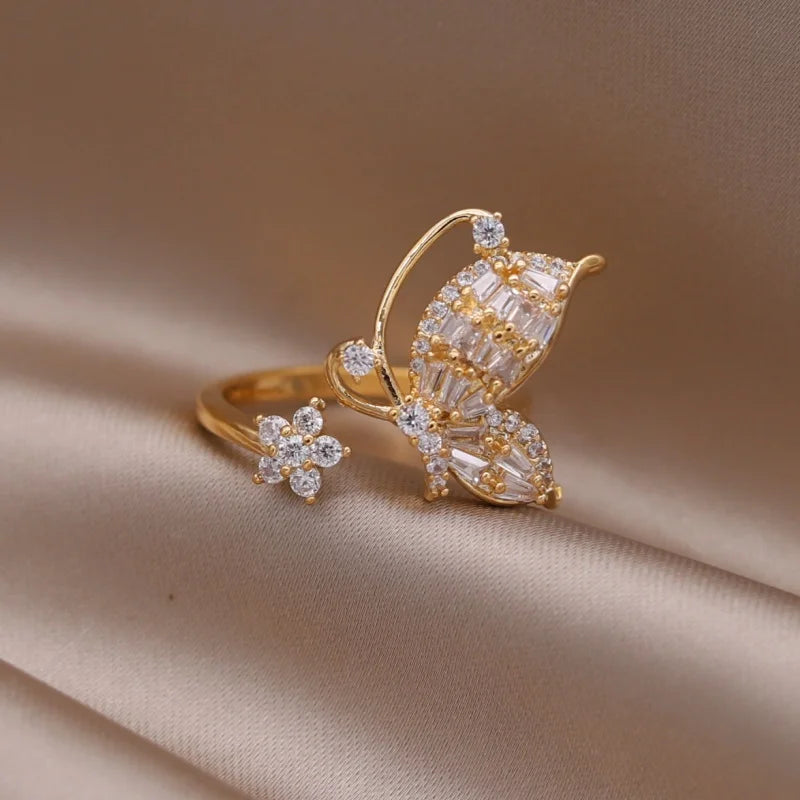 Kawaii Love Crystal Ring 💖✨ - 14K Gold Plated Heart Design for Elegant Daily Wear! 🌟💍