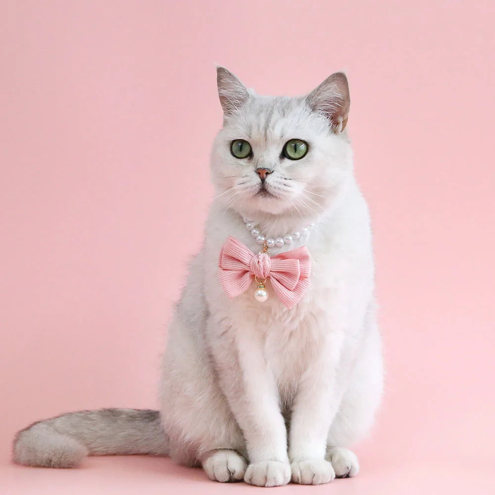 β¨ Sparkling Pet Pearl Collar with Adorable Bowtie π - Bling Jewelry for Your Furry Friends! πΎ