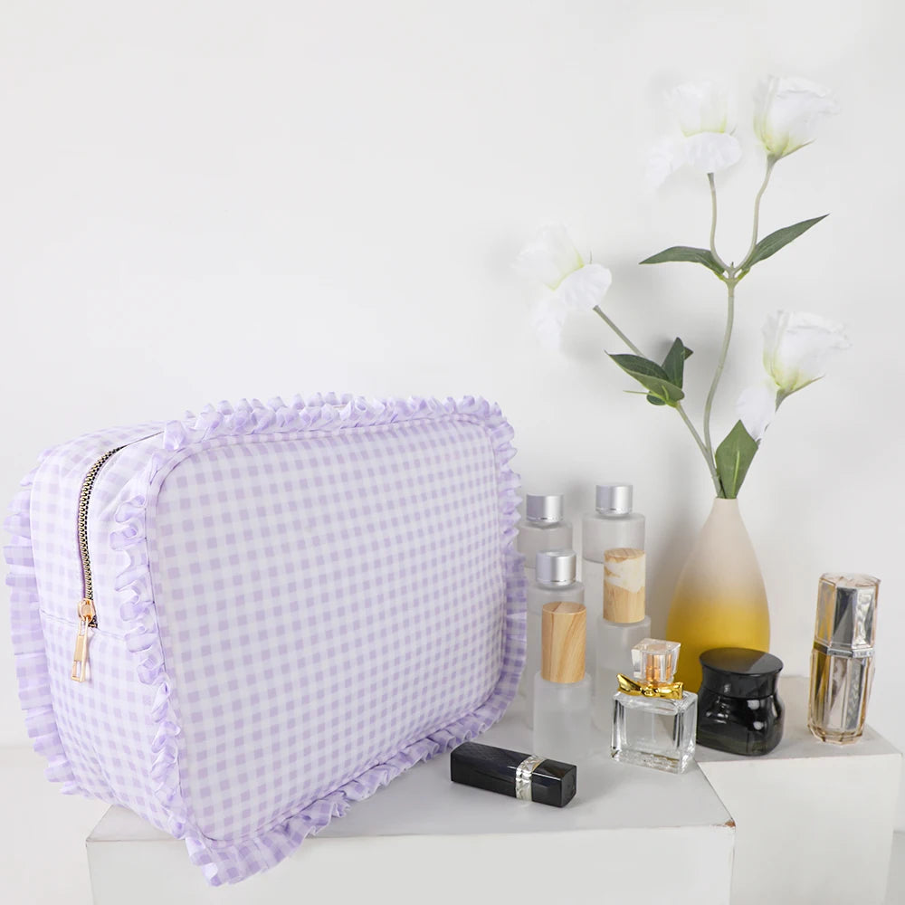 Kawaii Ruffle Makeup Bag πβ¨ - Large Waterproof Nylon Pouch for Travel & Toiletries πΈπ