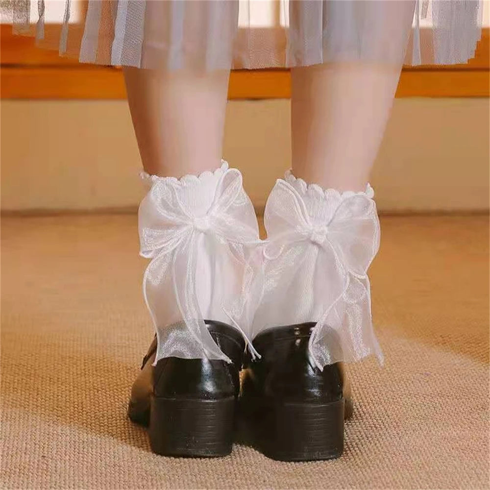 Charming Bow-Tie Lace Socks ππ - Adorable Mid Tube Style for Princess Vibes! πΈβ¨