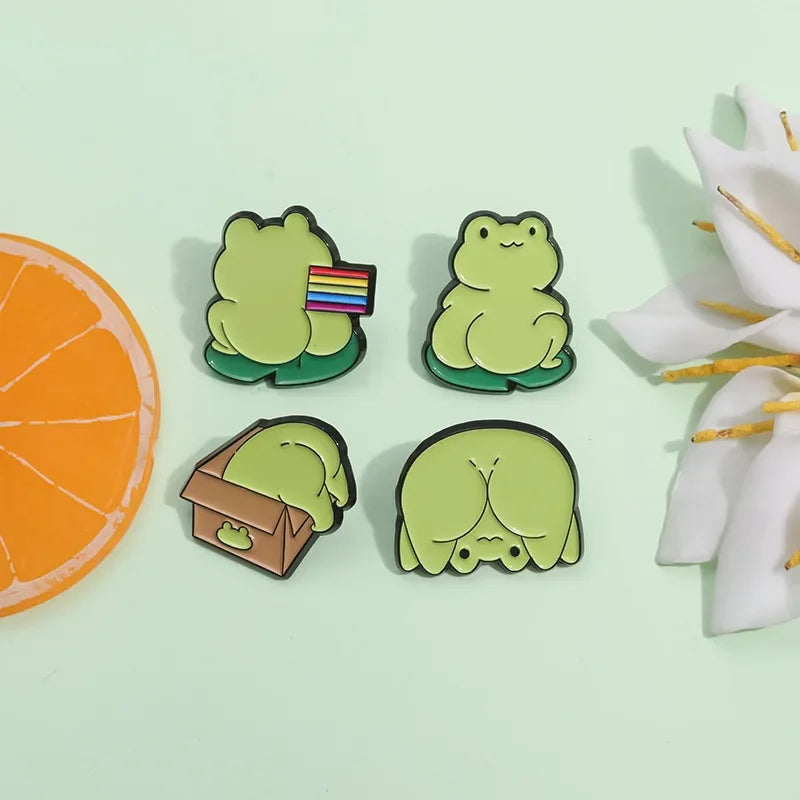 Kawaii Rainbow Frog Enamel Pin πΈπ - Adorable Cartoon Brooch for Kids & Friends! Cute Backpack Badge Gift πβ¨