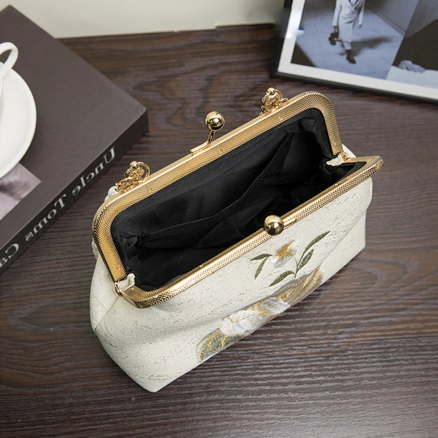πΈ Kawaii Floral Shell Clutch Bag πβ¨ Luxury Evening Purse with Pearl Chains & Crossbody Magic! π Perfect for Parties!