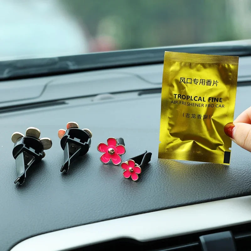Kawaii Daisy Air Freshener πΈβ¨ Cute Mini Flower Clip for Car Aromatherapy & Decoration ππ