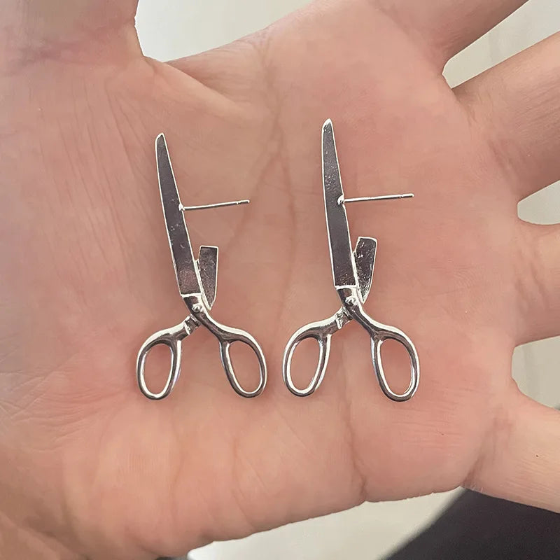 Kawaii Retro Scissors Ear Studs βοΈβ¨ - Adorable Hip Hop Rock Earrings for Trendy Women ππ