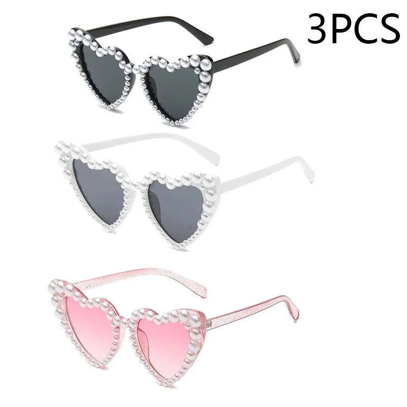 Kawaii Heart-Shaped Shimmering Pearl Sunglasses πβ¨ - Trendy Bling Casual Eyewear for Women πΈπΆοΈ