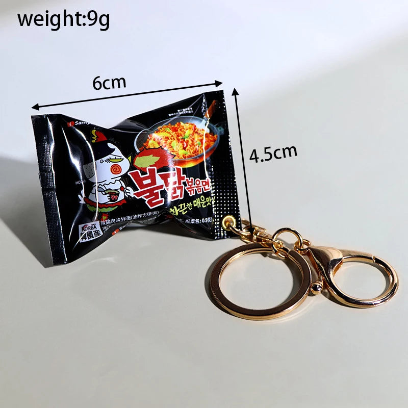 Kawaii Ramen Keychain πβ¨ - Adorable Turkey Noodles Snack Bag Charm for Christmas Gifts & Fun Decor! ππ