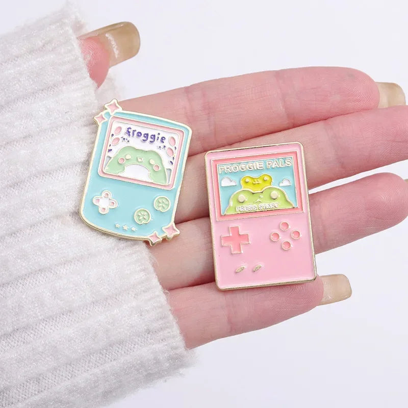 Kawaii Frog Game Machine Enamel Pin ๐ฎ๐ธ - Cute & Charming Brooch for Froggy Lovers! Perfect Gift for Any Occasion!