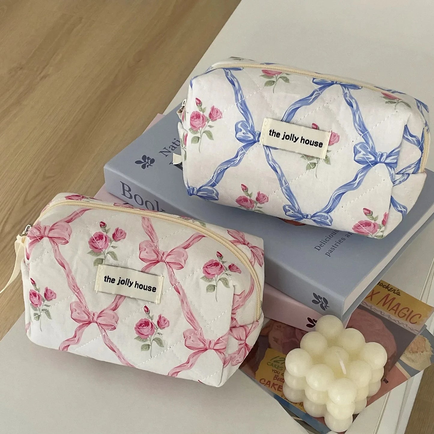 Kawaii Bow Flower Quilted Makeup Bag πΈβ¨ | Adorable Zipper Cosmetic Organizer for Girls ππ