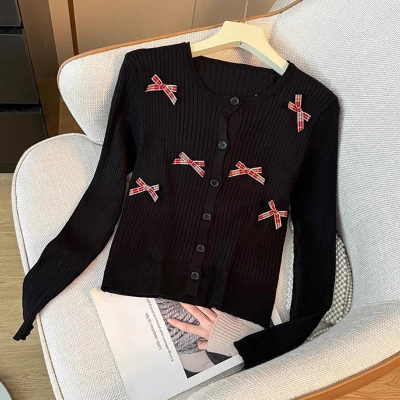 Kawaii Bow-Embellished Cardigan πΈ | Adorable Round Neck Knit Sweater for Women π | Perfect for Spring & Autumn πβ¨