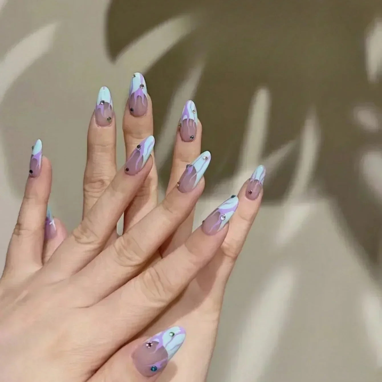 Kawaii 24Pcs Almond Press-On Nails - Cute Designs & Stylish Fake Nail Art! 💅🌟