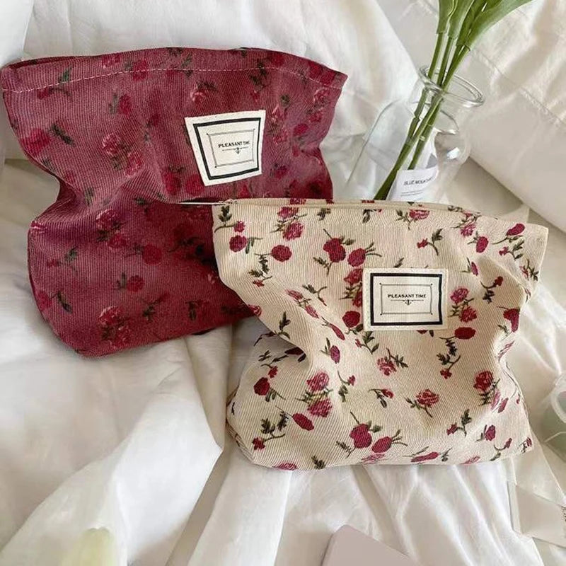 Charming Kawaii Corduroy Flower Makeup Bag πΈβ¨ | Cute Clutch Organizer for Cosmetics & Toiletries πΌπ