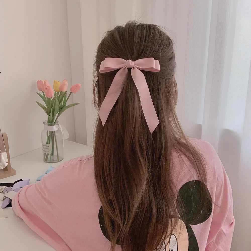 Kawaii Chic Bow Hairpin π | Adorable Black & White Ribbon Clips for Trendy Women π©βπ€ | Cute Hair Accessories π