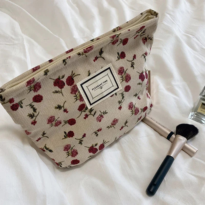 Kawaii Corduroy Flower Makeup Pouch πΈβ¨ | Adorable Travel Cosmetic Bag for Students ππ | Stylish Lipstick & Brush Organizer π