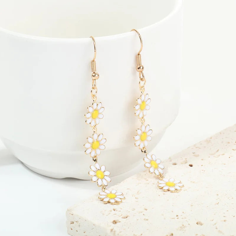 Kawaii Daisy Delight Drop Earrings πΌβ¨ | Colorful Sunflower Bling for Trendy Girls ππ