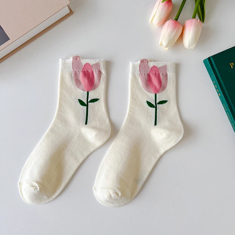 πΈ Cute Cartoon Flower Mid Tube Socks - Harajuku Vibes in Candy Colors! π