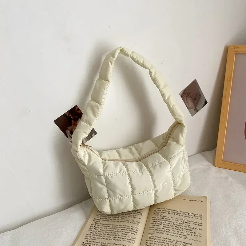Kawaii Fluffy Dumpling Bag πβ¨ | Soft Plush Underarm Purse for Stylish Women πΈπ | Perfect for Autumn & Winter Shopping!