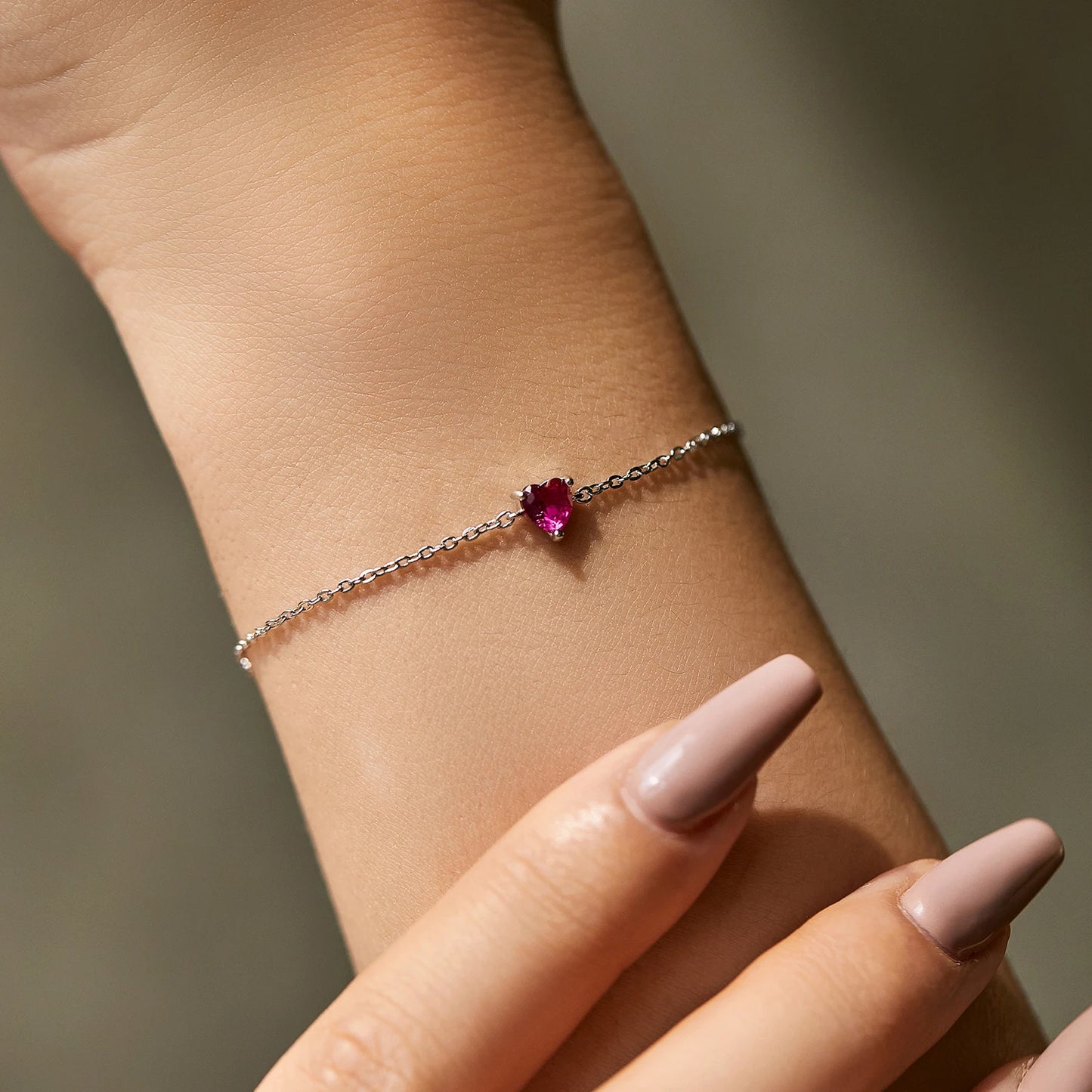 🌹 Kawaii Rose Red Heart Charm Bracelet ✨ 925 Silver Elegance for Women 💖 Perfect Gift! 🎁