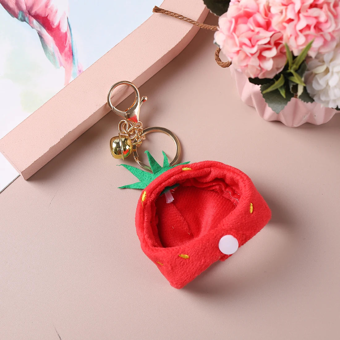 Kawaii Capybara Plush Keychain πΎ | Adorable Fluffy Bag Pendant π | Perfect Gift for Kids & Party Fun π