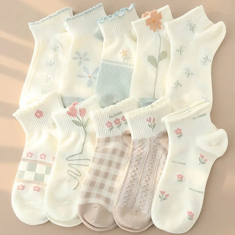 โจCute & Colorful 5-Pair Ankle Sock Set for Fun-Loving Girls! ๐ธ๐ - Pixie Quill