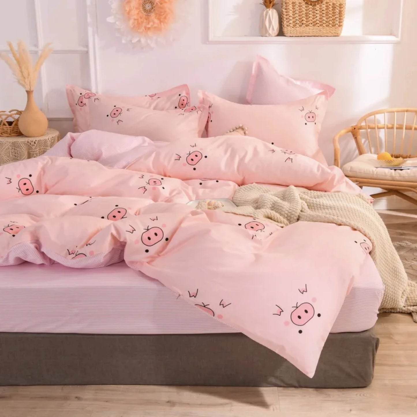 Kawaii Piggy Dreams Bedding Set π·π Cozy Microfiber Duvet Cover & Pillowcases for Sweet Slumbers! πβ¨