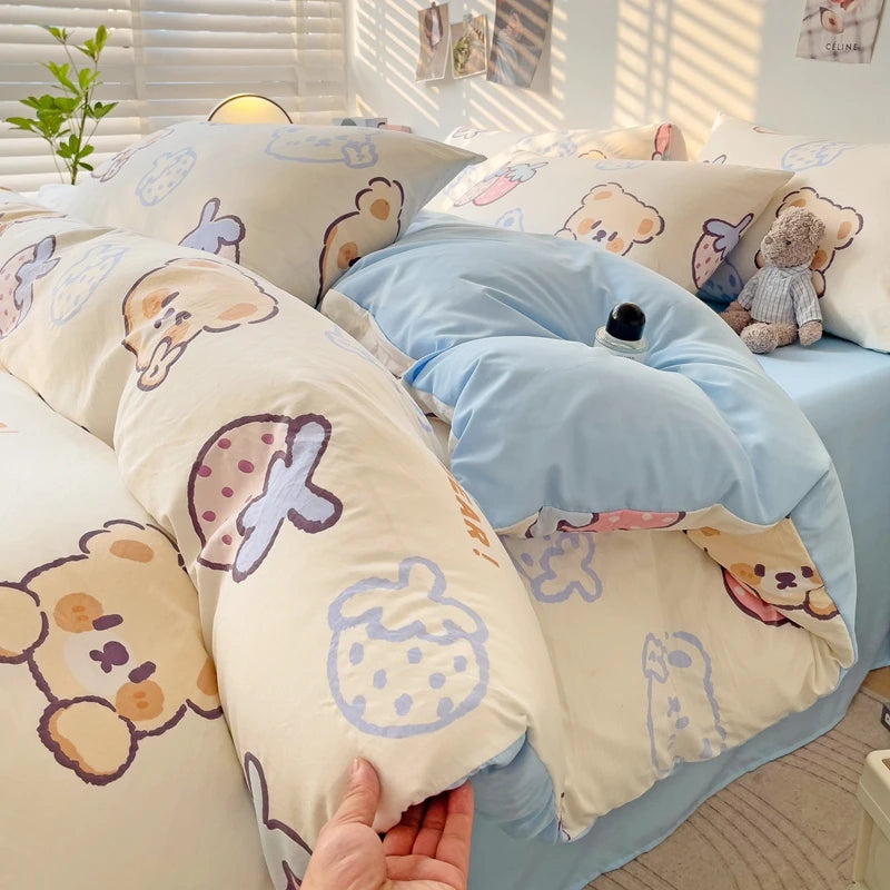 Kawaii Bear & Strawberry Duvet Cover Set ππ§Έβ¨ - Perfect for Kids' Rooms!