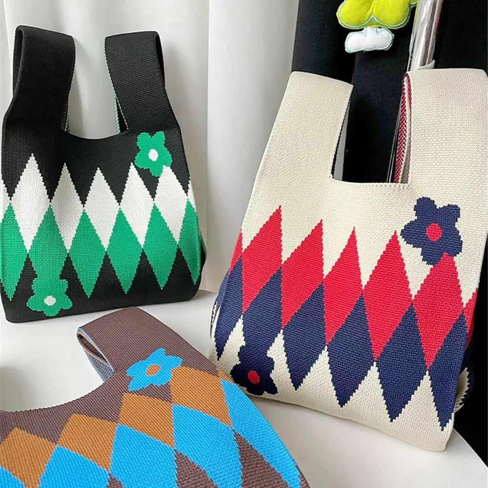 Kawaii Floral Knit Handbag πΈβ¨ | Cute Womenβs Casual Tote & Wrist Bag | Reusable Shopping Companion ππ
