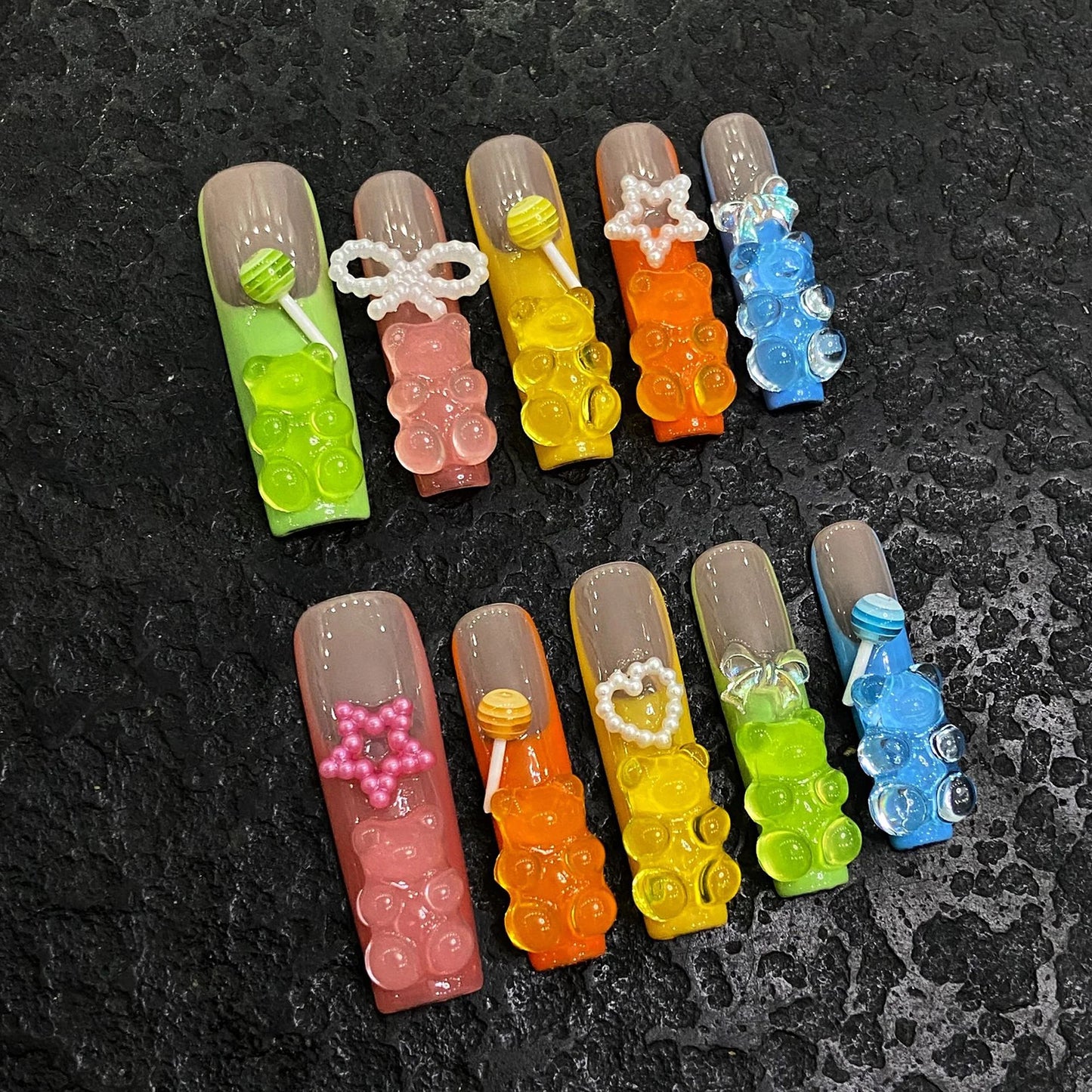 β¨ Adorable Candy Bear Bow Nails | Full Cover Kawaii Press-Ons for Whimsical Glam π