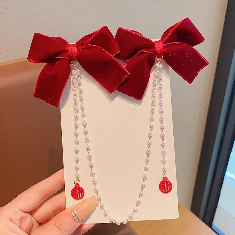 Kawaii Pearl Bow & Tassel Hair Clips πβ¨ Cute Velvet Hair Claw for Little Princesses πΈπ Adorable Fashion Accessories!