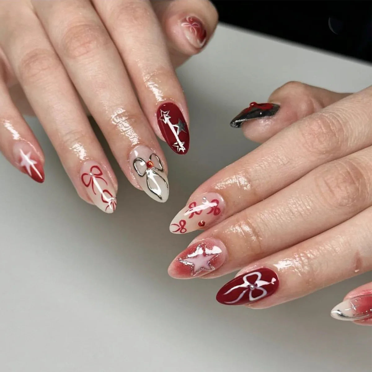Kawaii Pink Bow French Nail Art - 24PC Almond Press-On Nails ππ
β¨